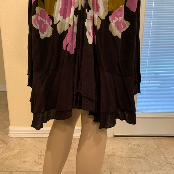 Free People M Black & dark coral - Picture 3 of 8